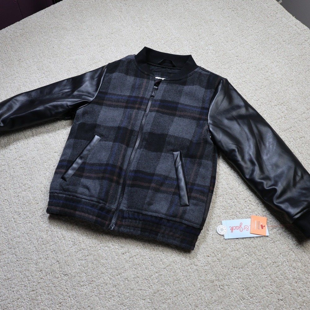 Cat & Jack Kids Plaid Bomber Jacket Faux Leather Sleeves Grey Black XS 4/5 NWT
